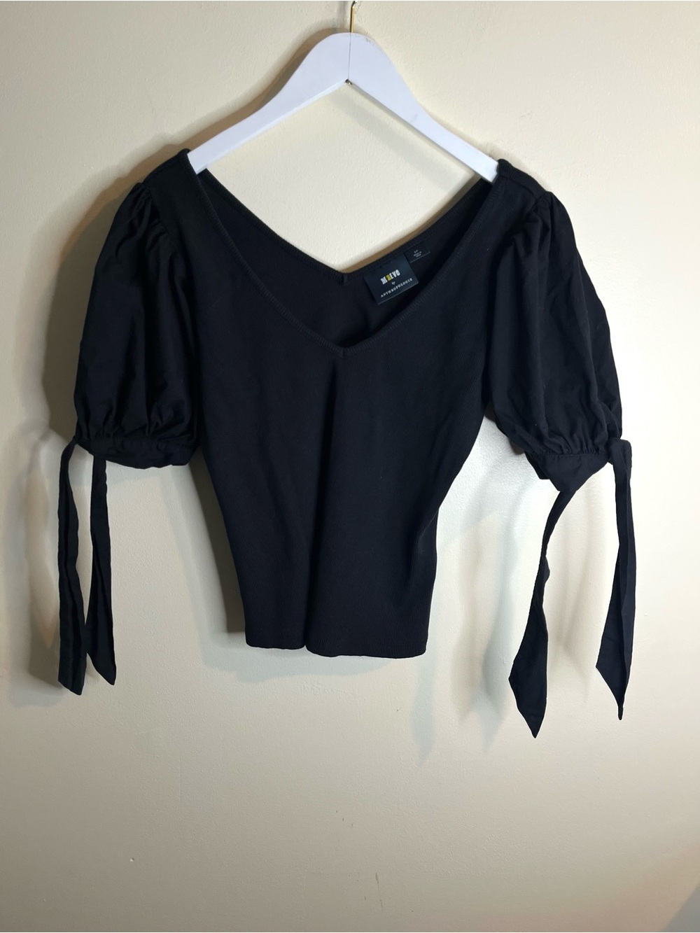 Anthropologie Maeve Black Puff-Sleeve Top with Tie Detail on Sleeves